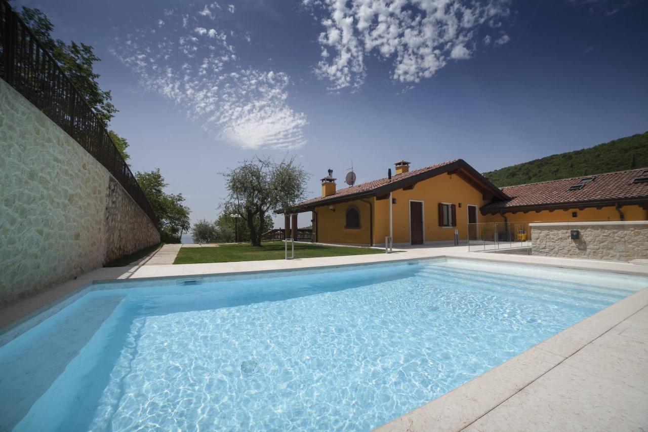 פומאנה Agriturismo Acinatico Wine Relais מראה חיצוני תמונה